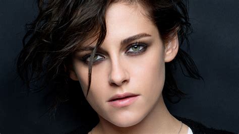 Kristen Stewart to be the face of Chanel’s new 